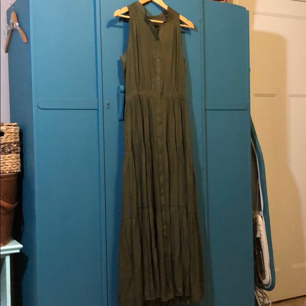 Banana republic olive maxi dress